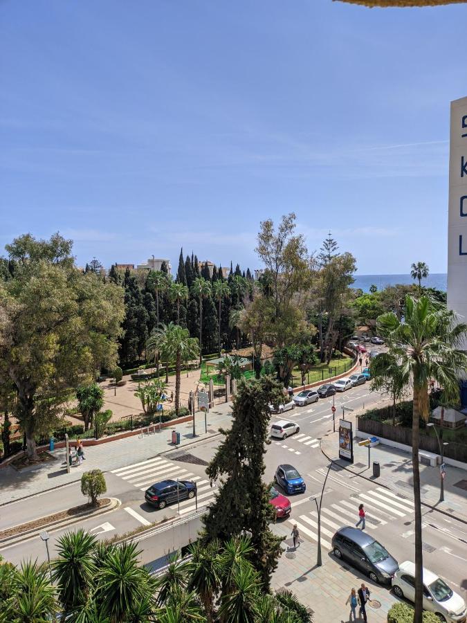 Appartement Apartamento Calle Azorin à Marbellac Extérieur photo